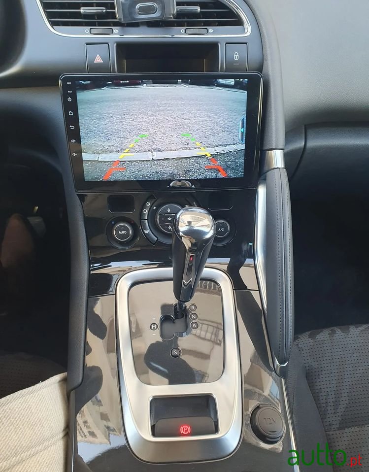 2014' Peugeot 3008 photo #6