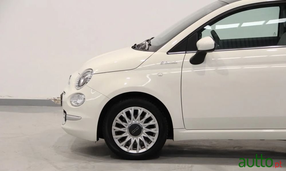 2022' Fiat 500 photo #2