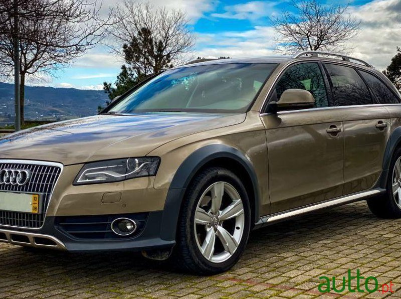 2010' Audi A4 Allroad photo #2