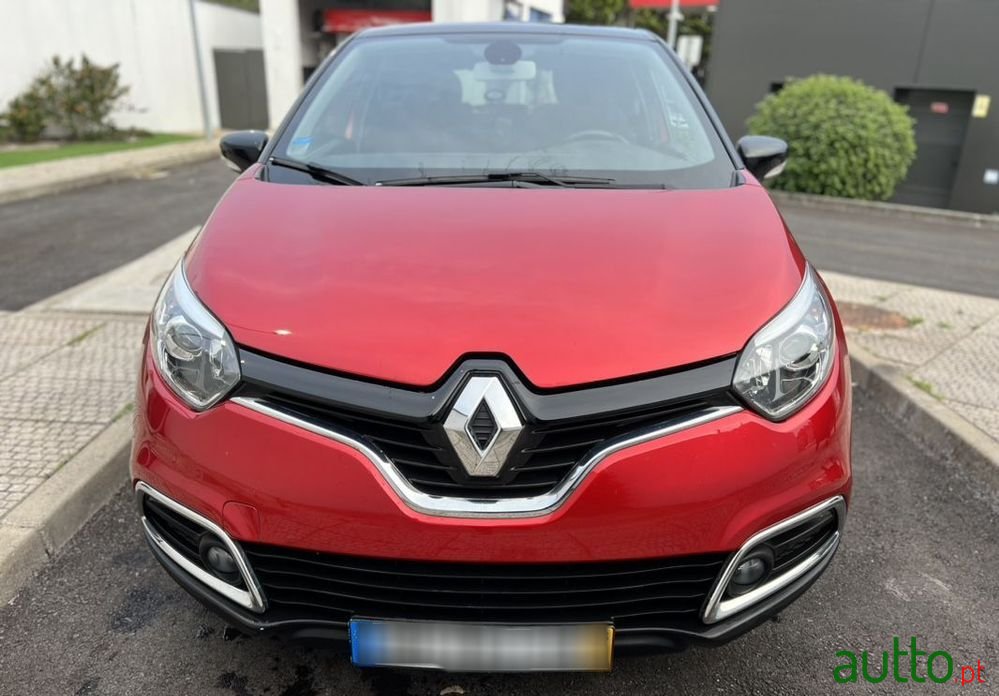 2016' Renault Captur 1.5 Dci photo #2