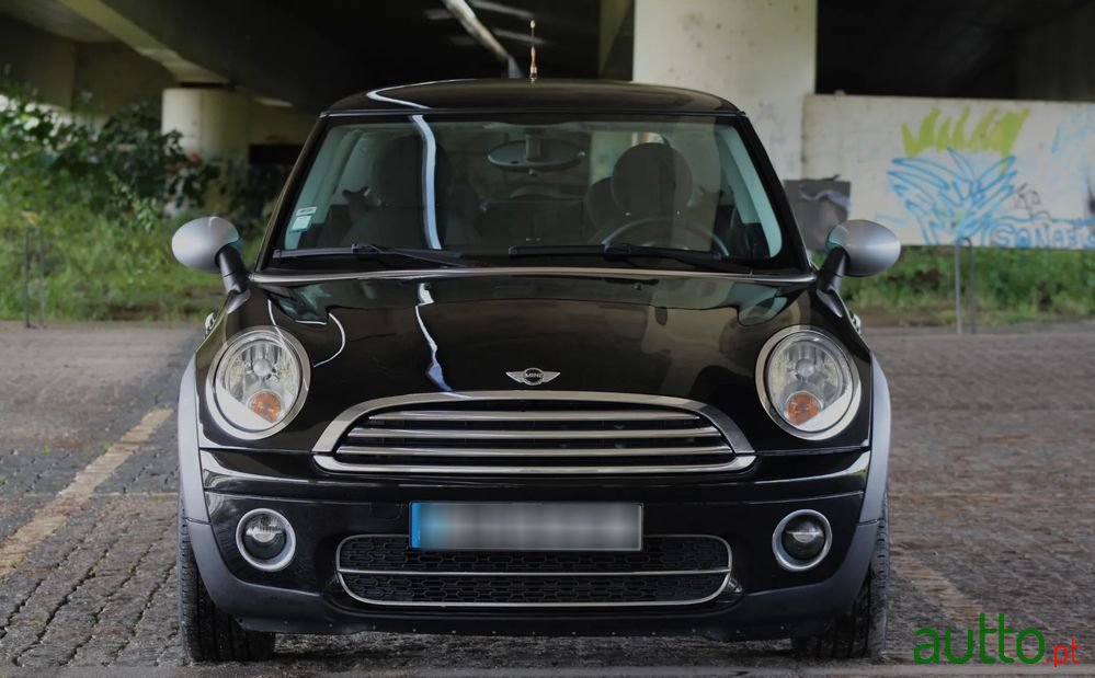 2009' MINI One D photo #3