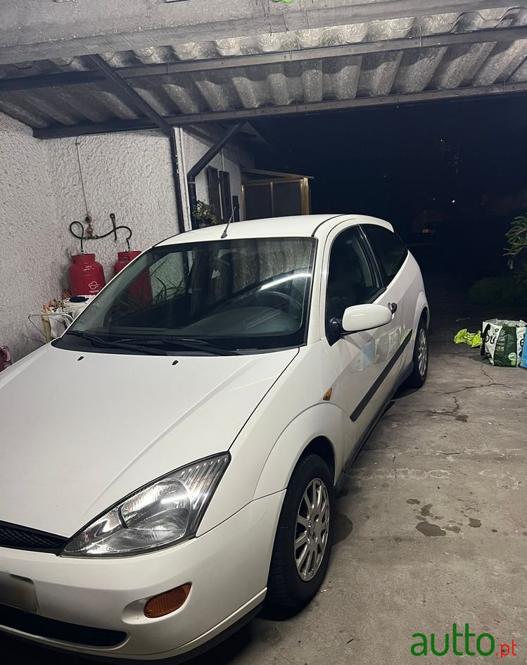 2001' Ford Focus 1.8 Tddi Trend photo #5
