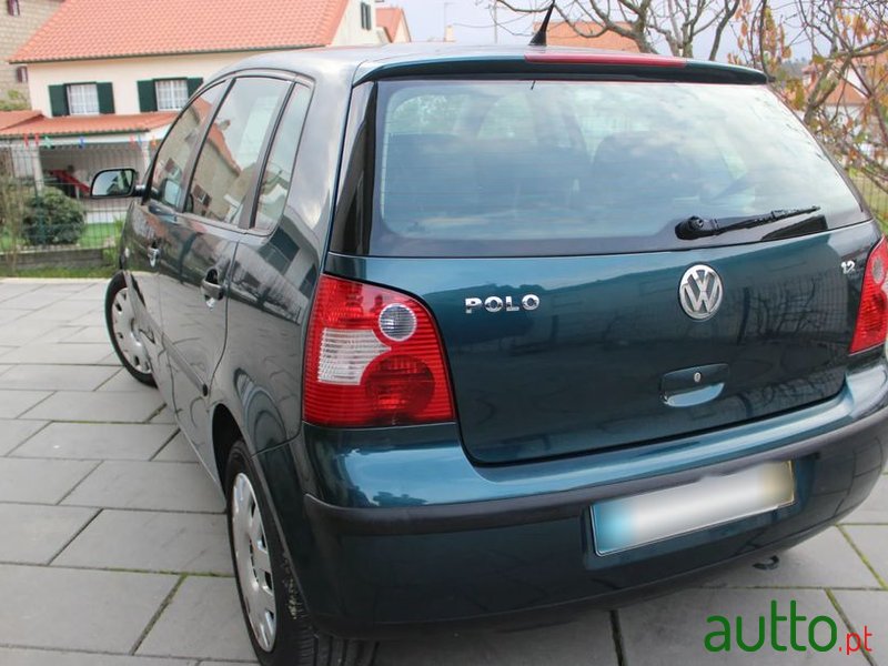 2002' Volkswagen Polo photo #3