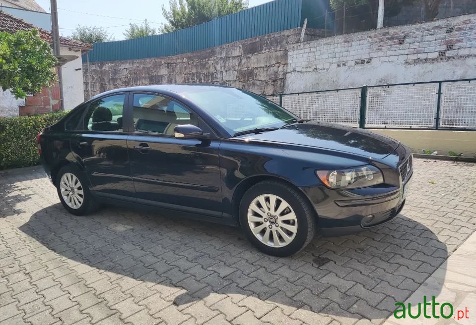 2007' Volvo S40 photo #6