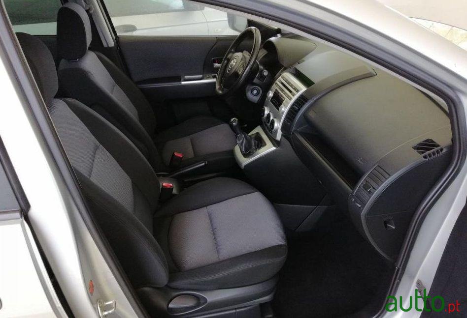 2007' Mazda 5 Nacional photo #2