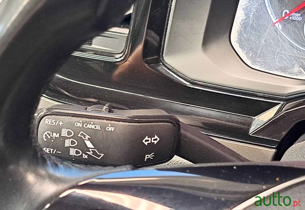 2021' Volkswagen Polo 1.0 Tsi Life photo #5