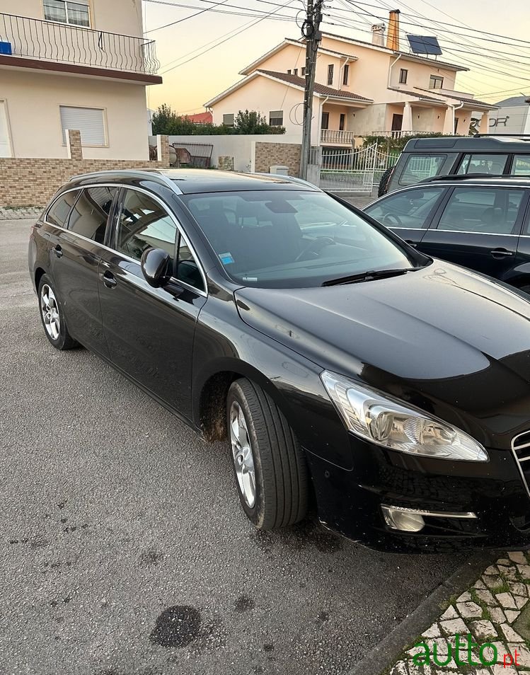 2013' Peugeot 508 Sw photo #1