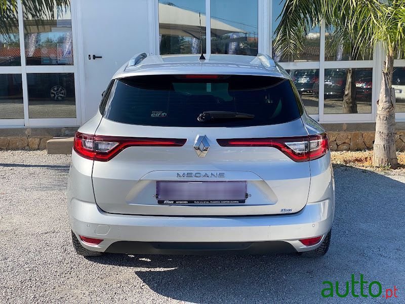 2018' Renault Megane Sport Tourer photo #6