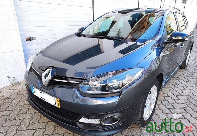 2015' Renault Megane Break photo #1