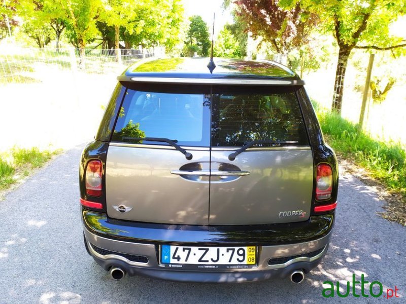 2009' MINI Clubman S photo #5