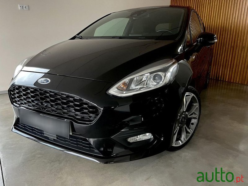 2020' Ford Fiesta photo #1