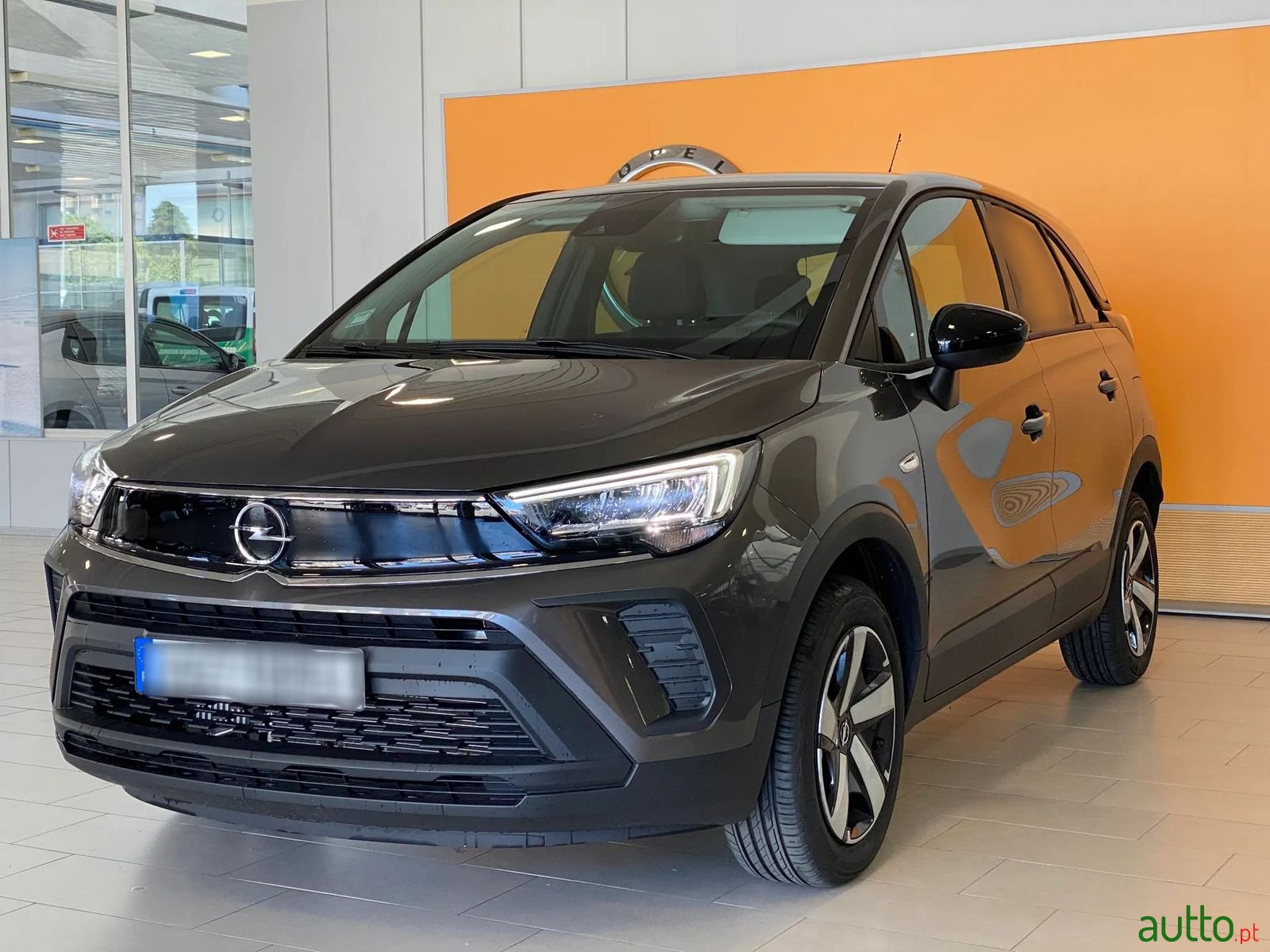 2023' Opel Crossland photo #1