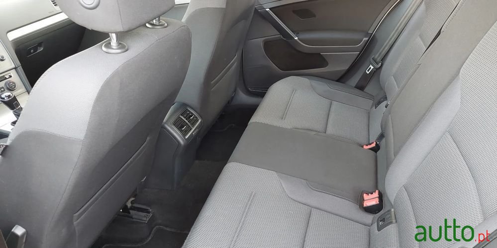 2015' Volkswagen Golf Variant photo #5