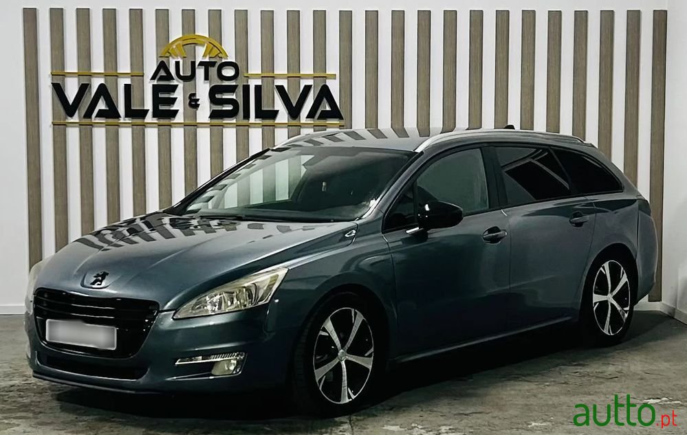 2012' Peugeot 508 Sw photo #1