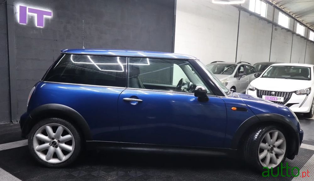 2003' MINI One D 3 Portas photo #5