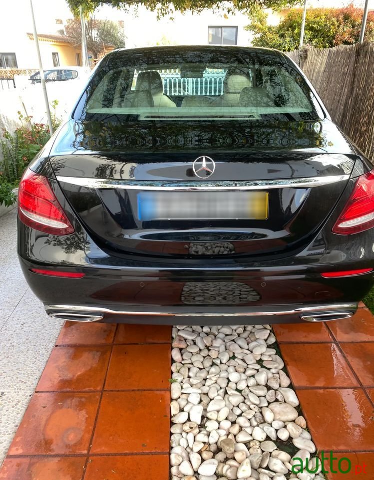 2017' Mercedes-Benz E 220 D Exclusive photo #5