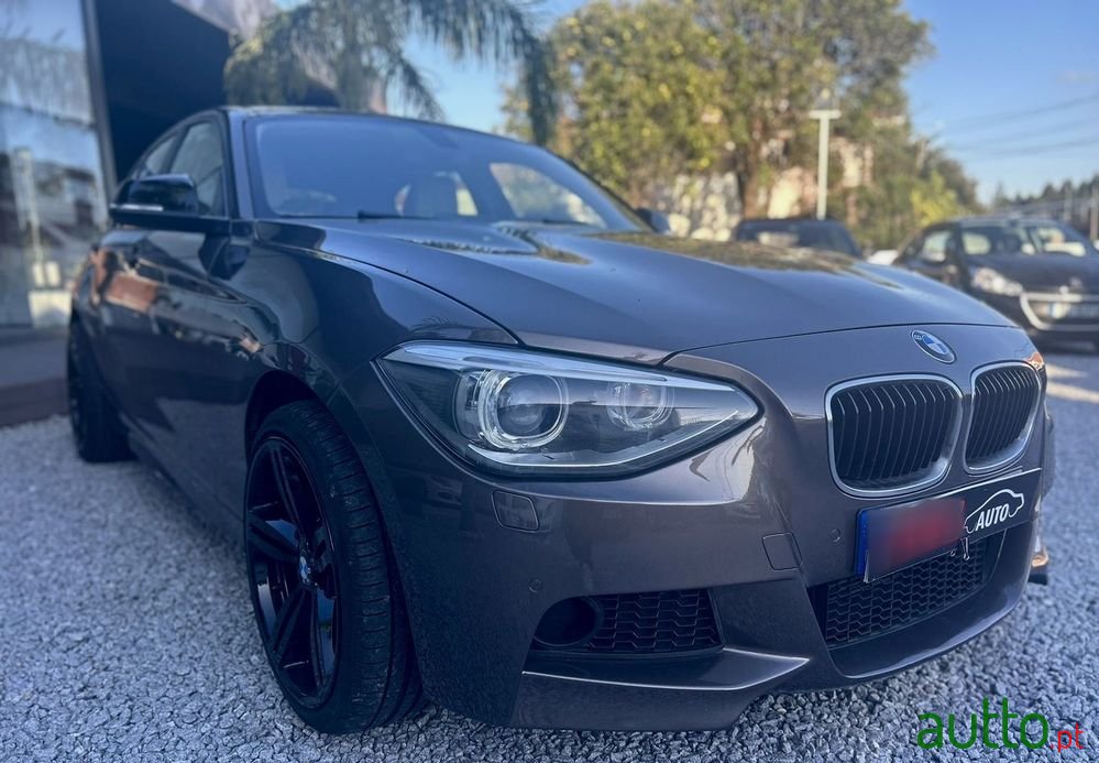 2012' BMW 118 D Pack M photo #5