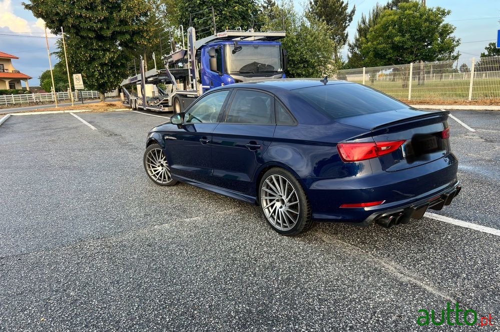 2016' Audi S3 Limousine photo #4