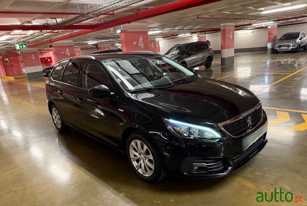 2019' Peugeot 308 Sw photo #3
