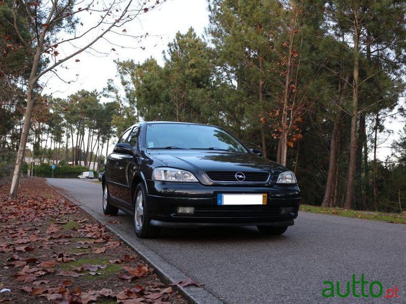 1998' Opel Astra 1.4 Cdx photo #2