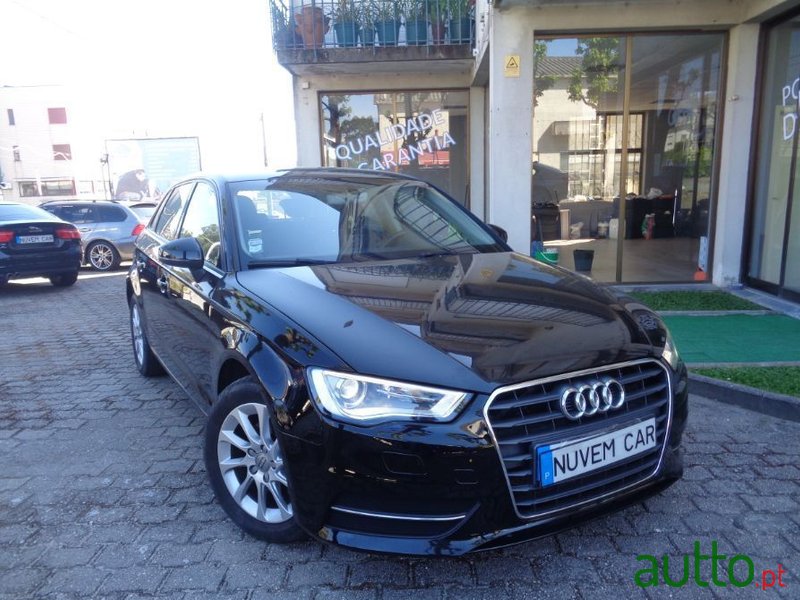 2016' Audi A3 Sportback photo #1