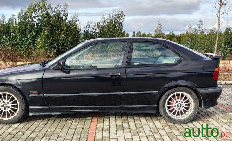 1996' BMW 318 Compact photo #3