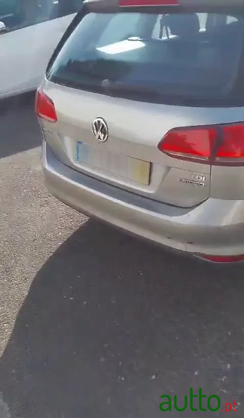 2015' Volkswagen Golf Variant photo #4