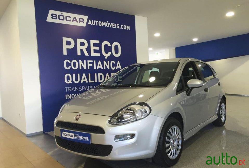 2015' Fiat Punto 1.2 Pop Start&Stop photo #2