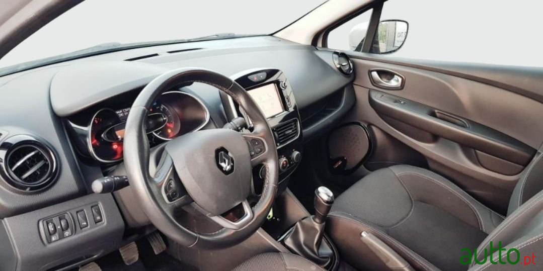 2016' Renault Clio photo #4