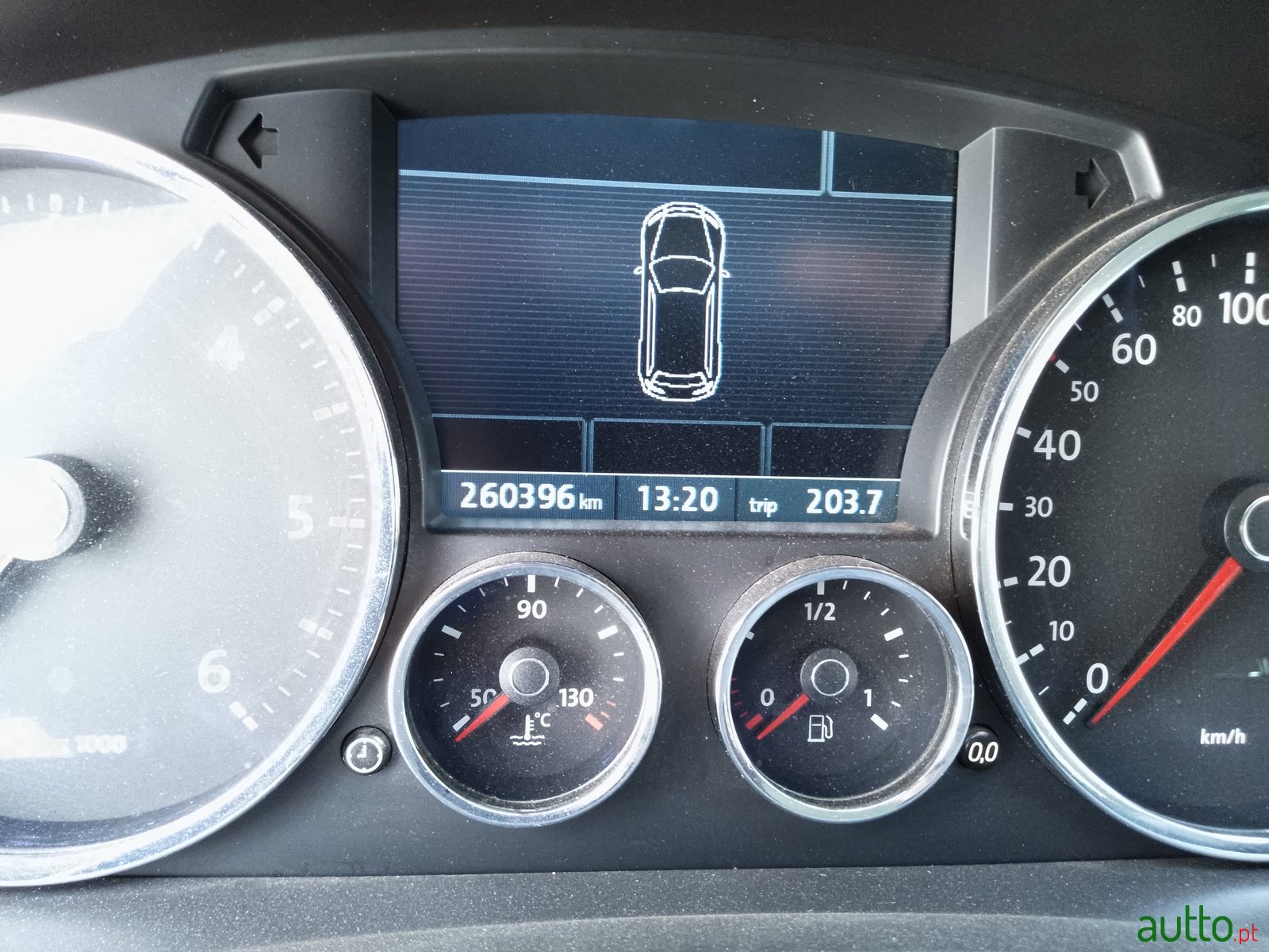 2007' Volkswagen Touareg Car with Android and Carplay photo #4