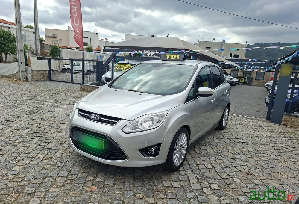 2013' Ford C-MAX photo #1