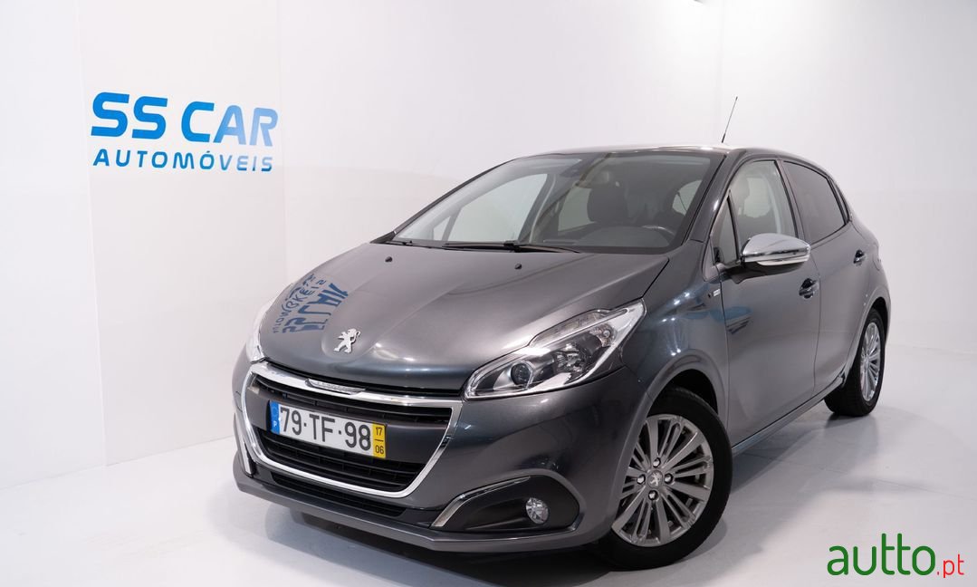 2017' Peugeot 208 photo #1