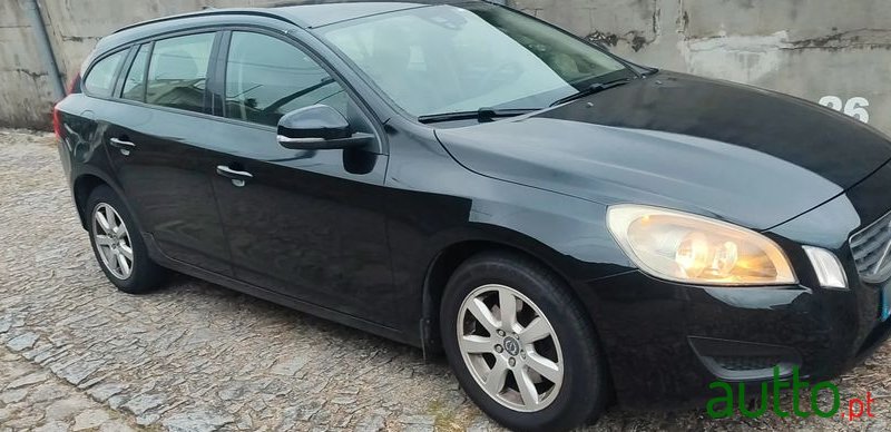 2012' Volvo V60 photo #4