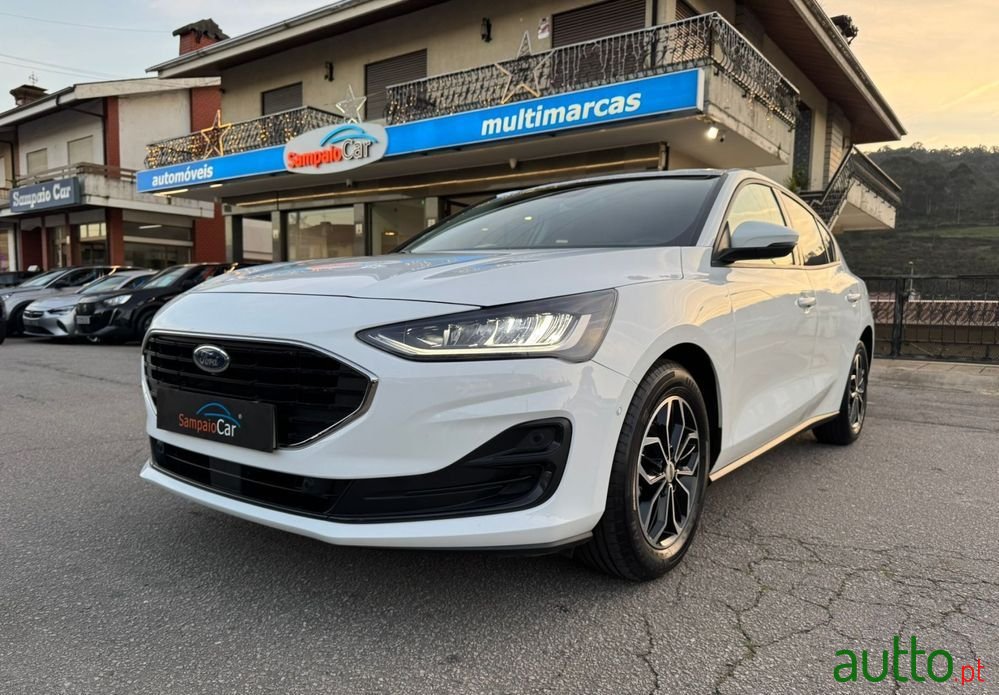 2022' Ford Focus photo #1