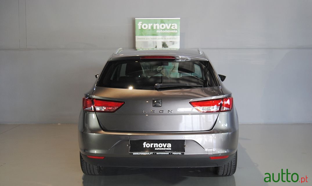 2014' SEAT Leon-St photo #6