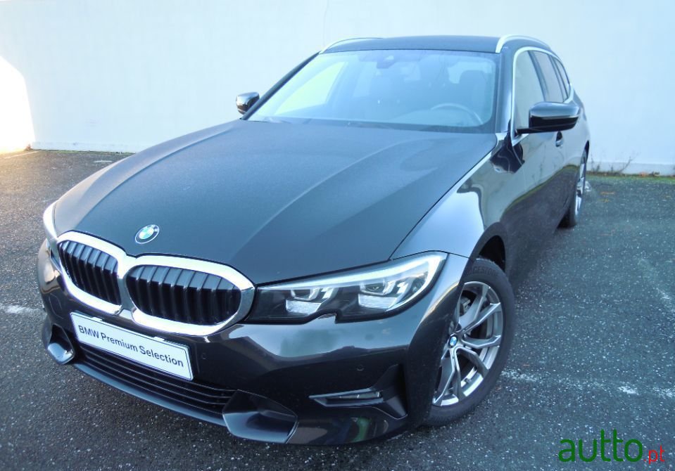 2020' BMW 318 Gran Turismo photo #2