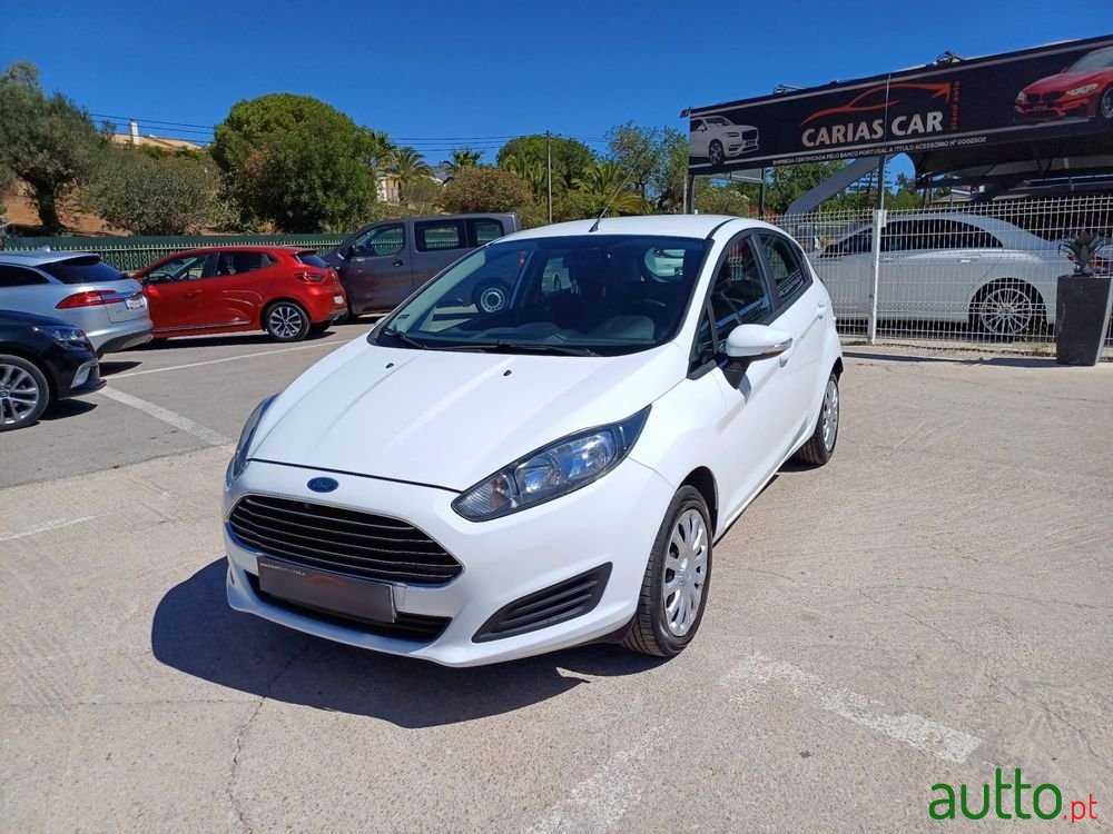 2017' Ford Fiesta 1.0 Ti-Vct Trend photo #1