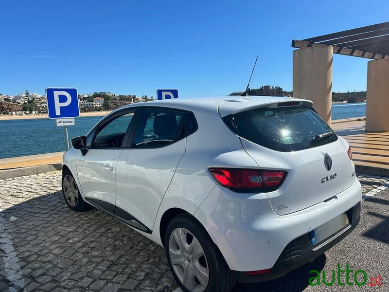 2014' Renault Clio 1.5 Dci Confort photo #1