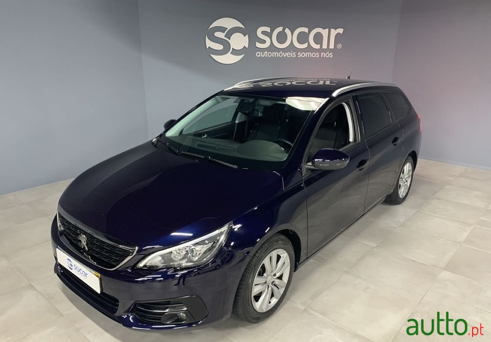 2017' Peugeot 308 Sw photo #1