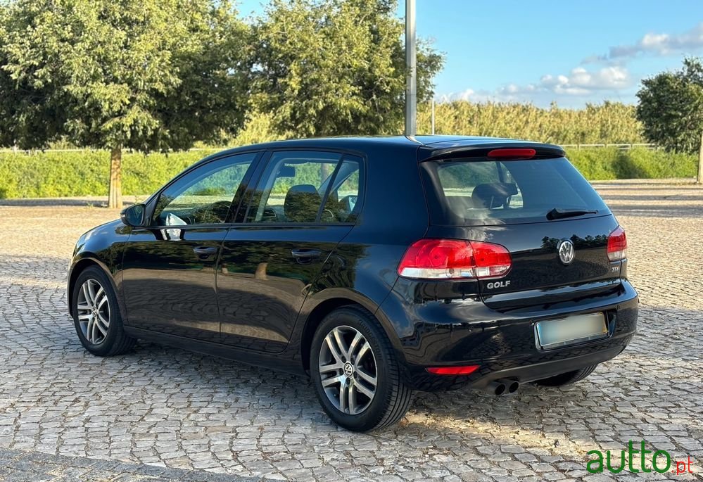 2008' Volkswagen Golf 2.0 Tdi Confortline photo #3