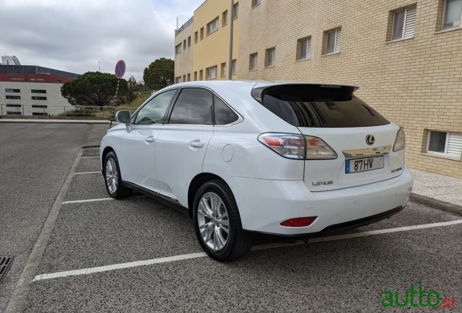 2009' Lexus Rx-450H photo #4