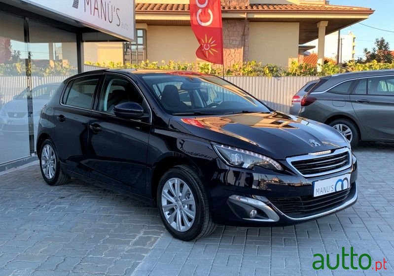 2014' Peugeot 308 photo #3