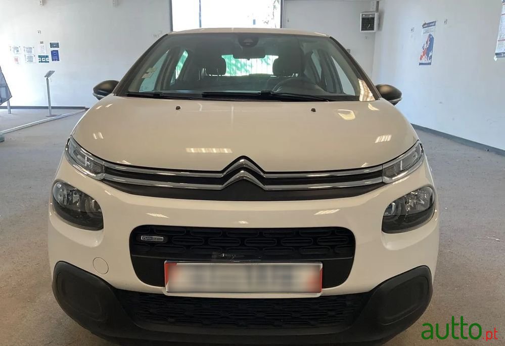 2017' Citroen C3 1.2 Puretech Live photo #4