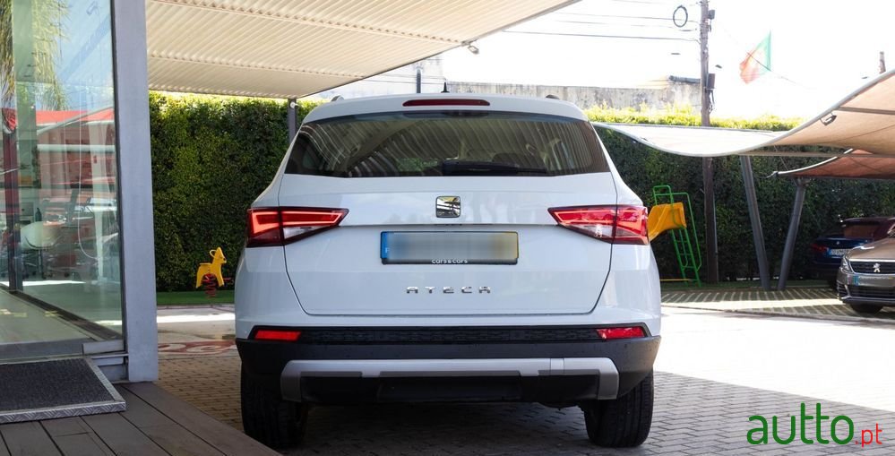 2019' SEAT Ateca 1.6 Tdi Style photo #3