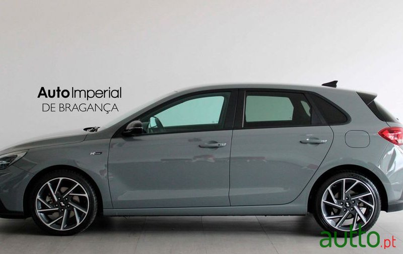 2021' Hyundai i30 photo #2