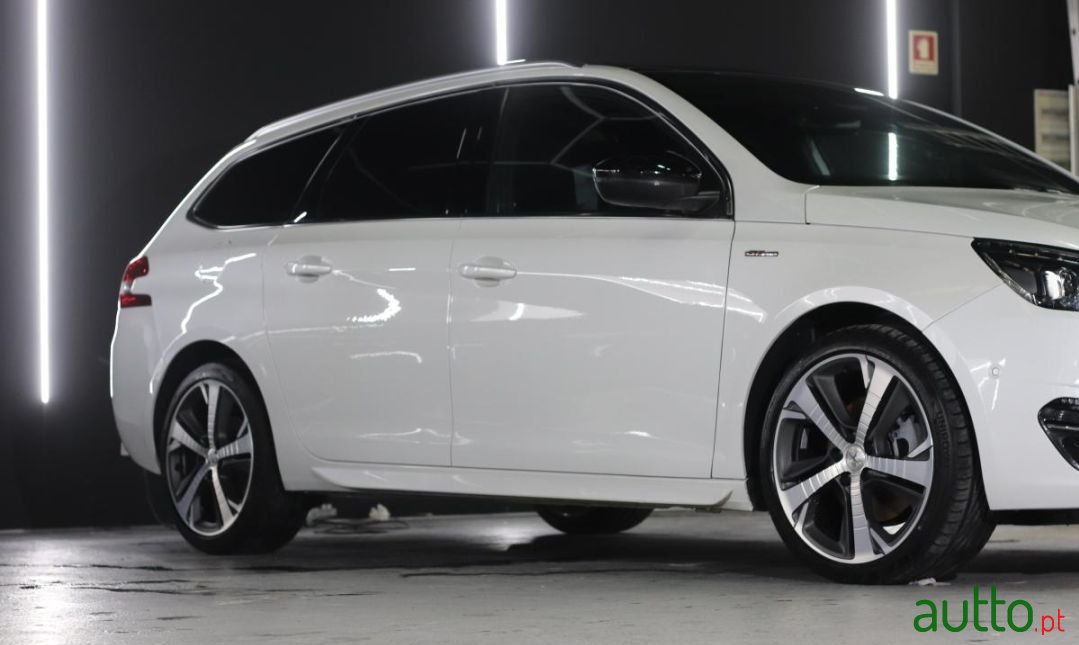 2016' Peugeot 308 Sw photo #3