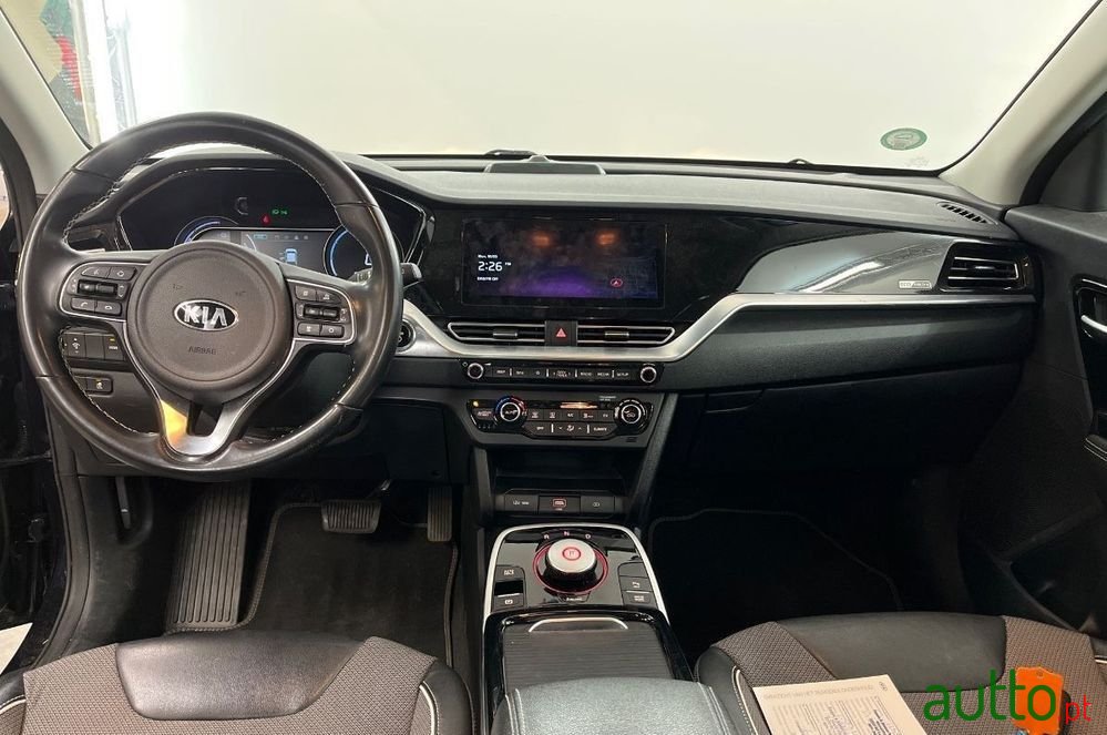 2021' Kia Niro photo #4