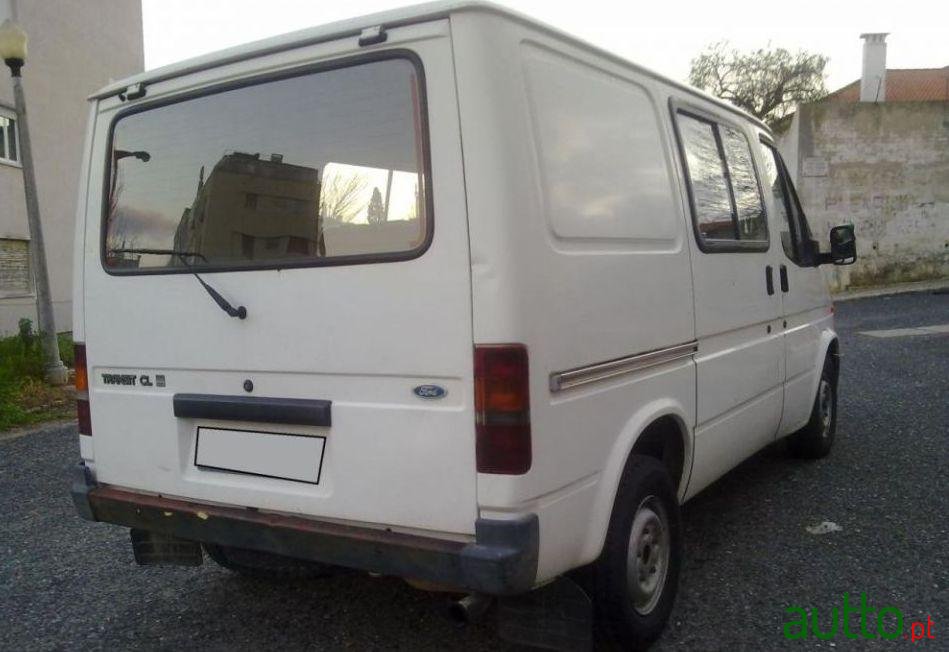 1994' Ford Transit 7 Lugares photo #1