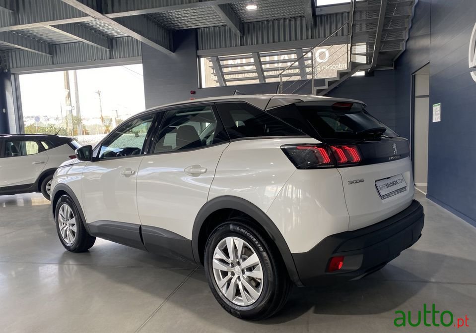 2021' Peugeot 3008 photo #3