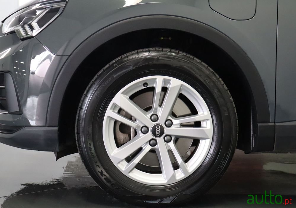 2022' Audi Q3 45 Tfsie S Tronic photo #5